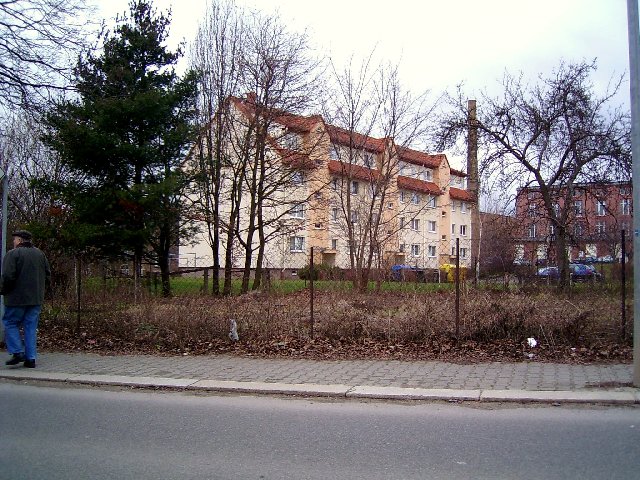 Mehrfamilienhaus